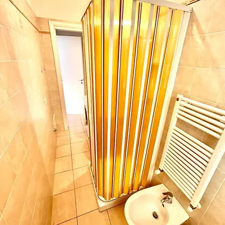 Appartamenti Mac, Trilocali Vicino Al Mare Con Posto Auto Apartment *