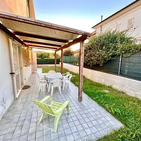 Appartamenti Mac, Trilocali Vicino Al Mare Con Posto Auto Apartment