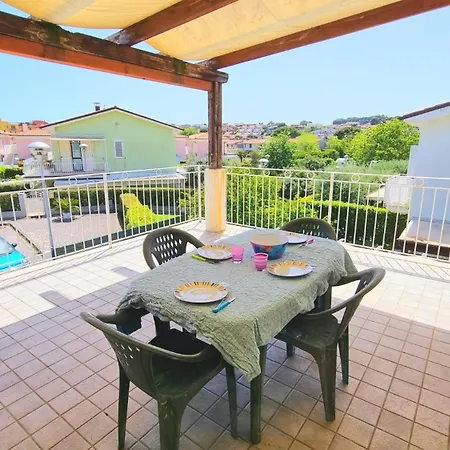 公寓 Mac, Trilocali Vicino Al Mare Con Posto Auto 马瑟利